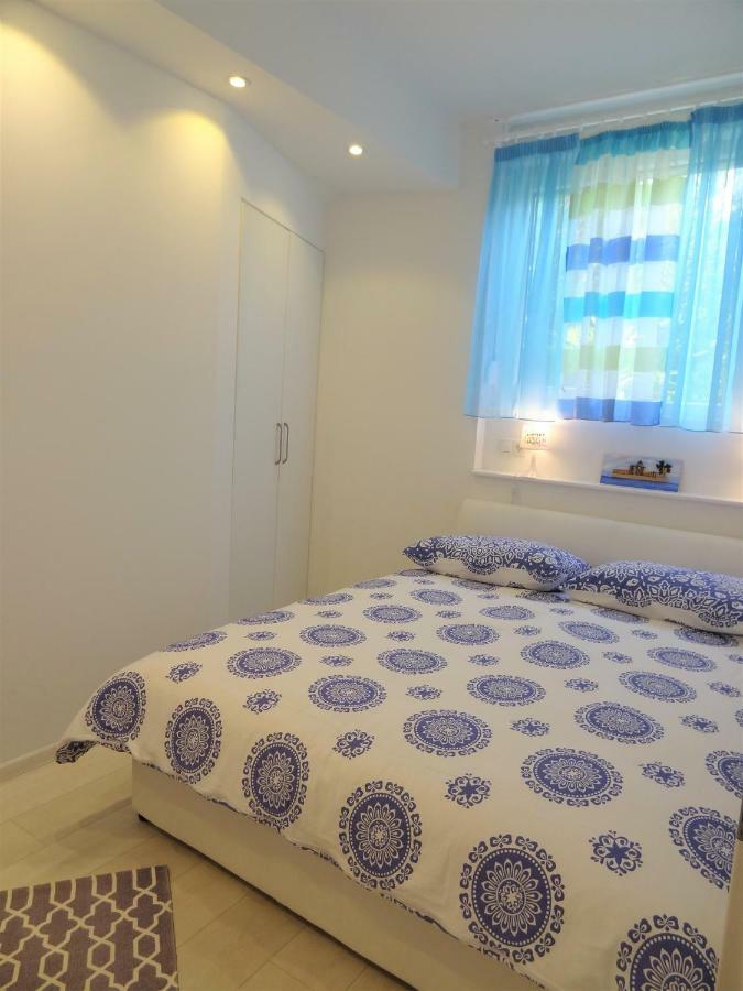 Apartment Bezic Kaštela Exterior foto
