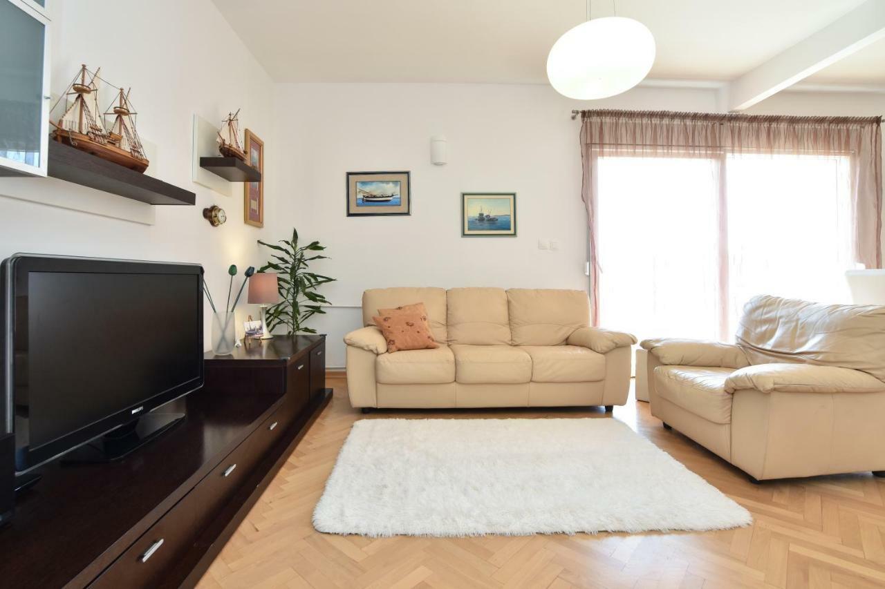 Apartment Bezic Kaštela Exterior foto