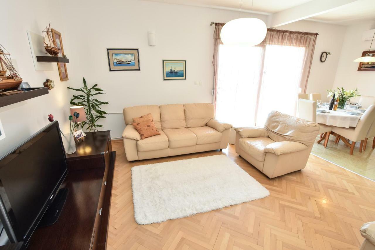 Apartment Bezic Kaštela Exterior foto